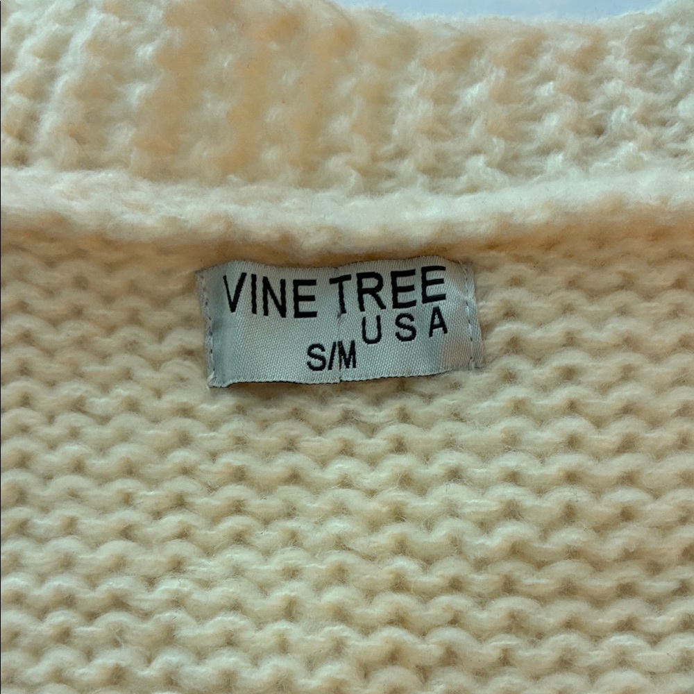 Vine Tree Cream Cardigan with3 D Floral Accents - Picture 5 of 11